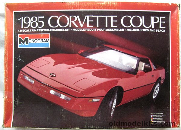 Monogram 1/8 1985 Corvette Coupe, 2608 plastic model kit